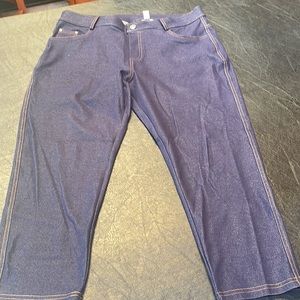 Yelete pull on capri jeggings